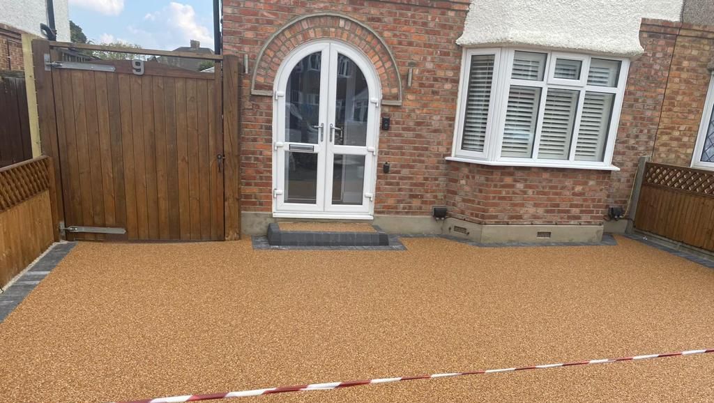 resin bond driveway