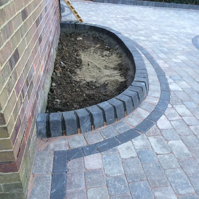 pavers chessington, surrey