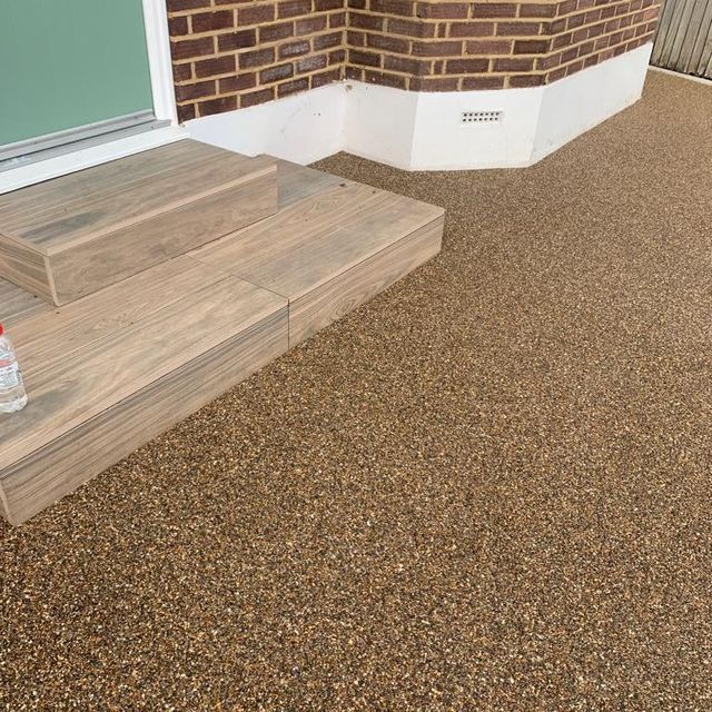 resin bond driveway