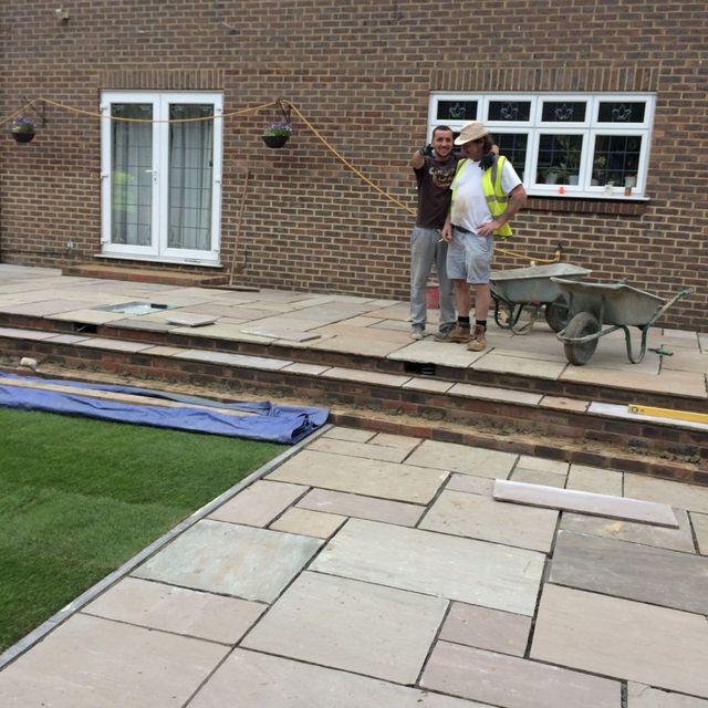 pavers chessington, surrey