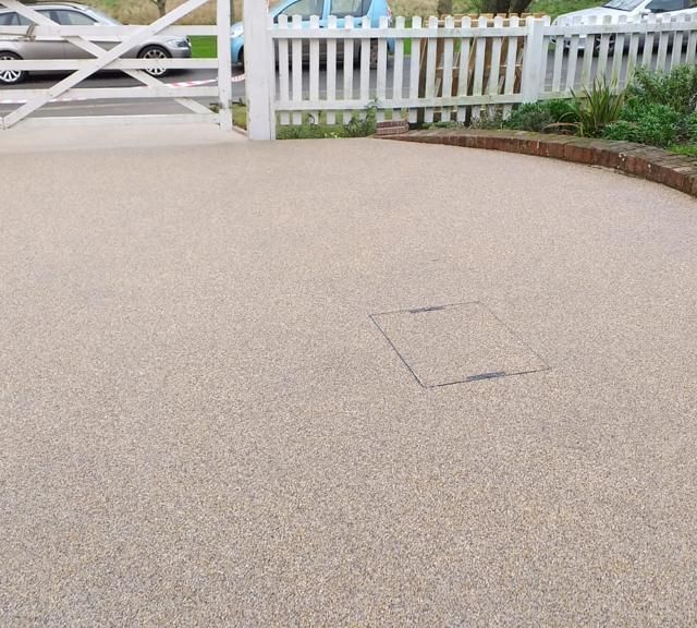 resin bond driveway